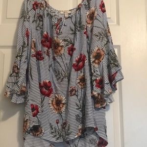 Como Blu Large Flower Blouse